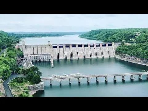नीमच में घूमने की जगहें: टॉप 10 पर्यटन स्थल और मंदिर 4 गांधी सागर डैम (Gandhi Sagar Dam, Mandsaur)